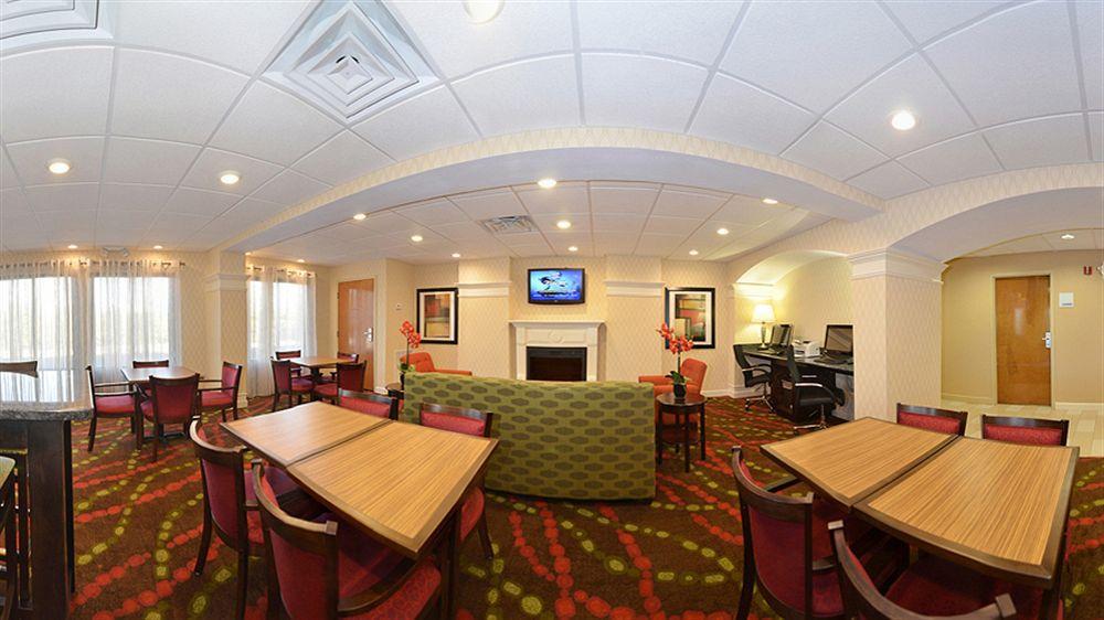 Holiday Inn Express Atlanta-Stone Mountain By Ihg Buitenkant foto