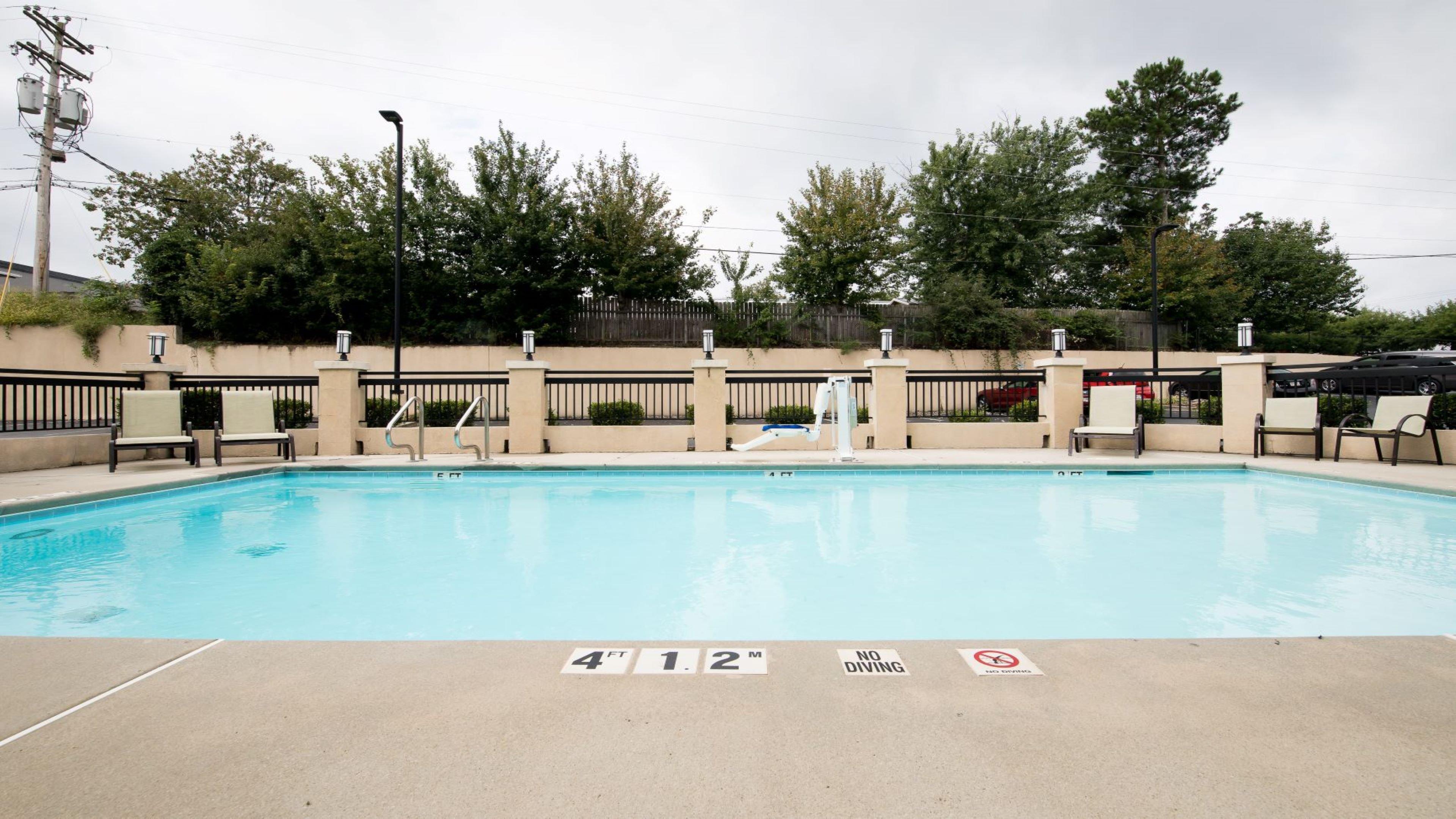 Holiday Inn Express Atlanta-Stone Mountain By Ihg Buitenkant foto