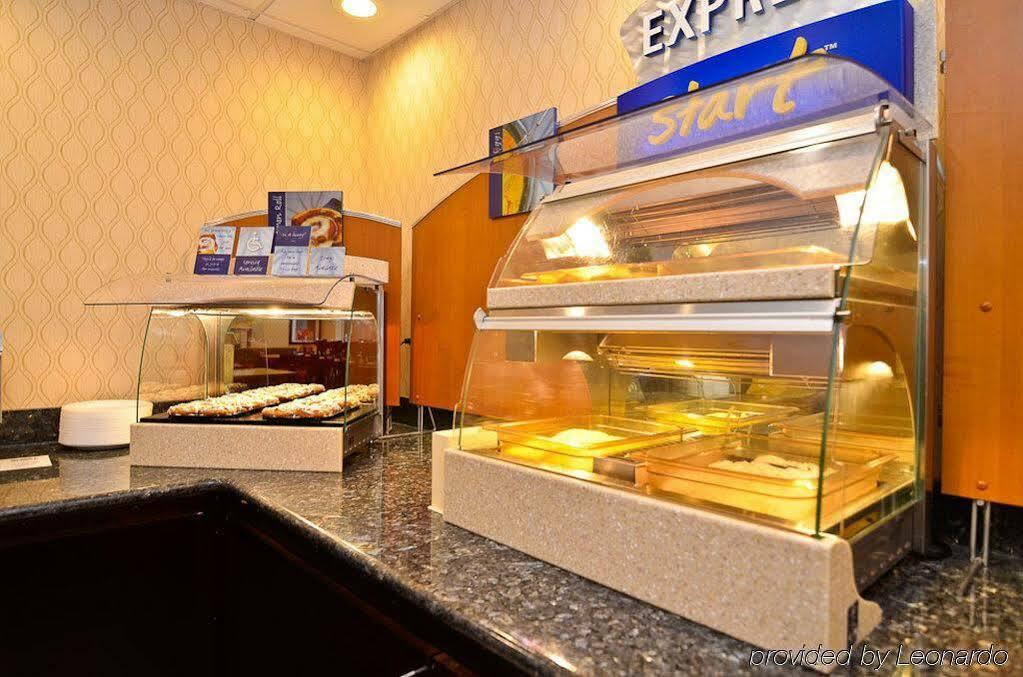 Holiday Inn Express Atlanta-Stone Mountain By Ihg Buitenkant foto